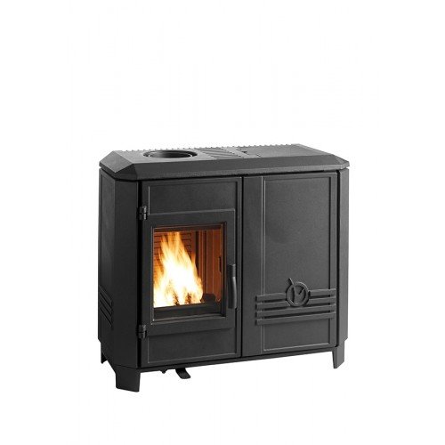 Découvrez le Poêle mixte INVICTA CAROLO MIX 6.5 kW, l’alliance parfaite entre tradition et modernité.